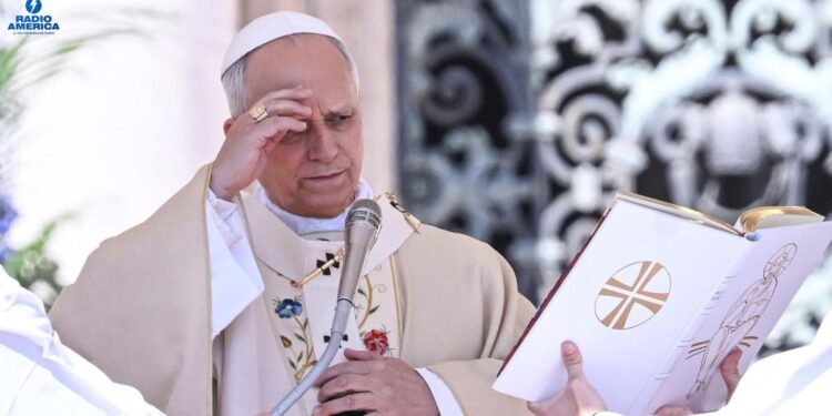 León XIV en su primer mensaje de Pascua: llamada a la paz sin concretar conflictos