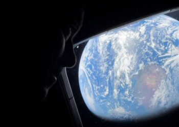 Astronautas de Artemis II dicen que ya vieron la cara oculta de la Luna en entrevista