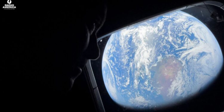 Astronautas de Artemis II dicen que ya vieron la cara oculta de la Luna en entrevista