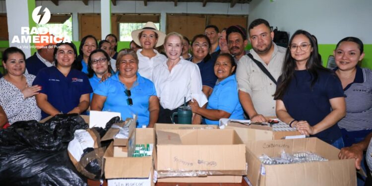 Primera Dama impulsa brigadas médicas en Trojes y Patuca en conmemoración del Día Internacional de la Salud