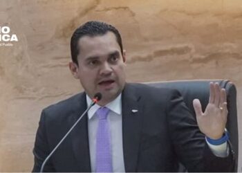 Tomás Zambrano, asegura que aunque Marlon Ochoa y Mario Morazán no se presenten el juicio político "no se detiene"