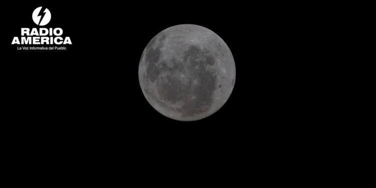 Luna_radioamérica jpg