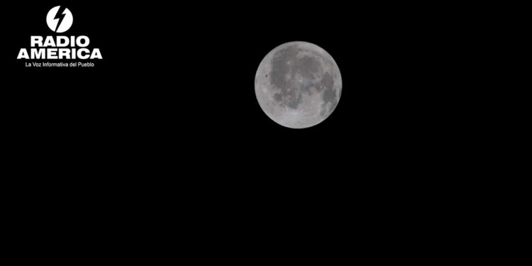 Luna_radioamérica jpg