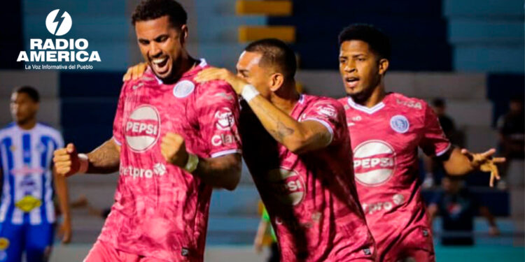 Motagua recupera el liderato del Clausura hondureño tras vencer 2-3 a Victoria
