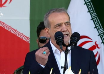 El presidente de Irán advierte a los estadounidenses que Trump está «manipulado» por Israel