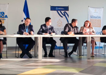 Aprueban aumento entre 6 y 7,5 % al salario mínimo en Honduras para 2026 y 2027