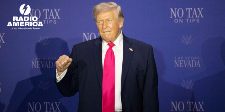 Trump afirma que Ormuz está abierto y plantea asociarse con Irán para extraer uranio