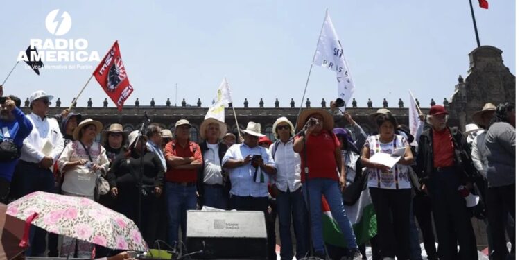 Maestros en México anuncian huelga indefinida en la antesala al Mundial de Fútbol 2026
