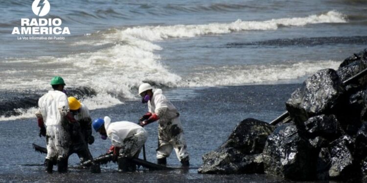 Venezuela alerta de un derrame de hidrocarburos proveniente de Trinidad y Tobago