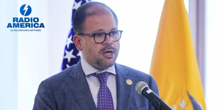 Ministro de Ecuador asegura que colaborará con EE.UU. en investigaciones sobre Alex Saab