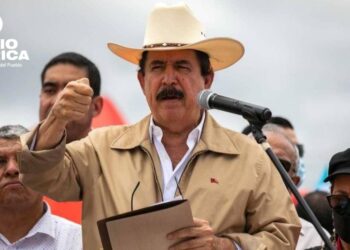 Las acusaciones en contra de la excomisión permanente del CN son para desprestigiarlos y sembrar terror, señala Manuel Zelaya