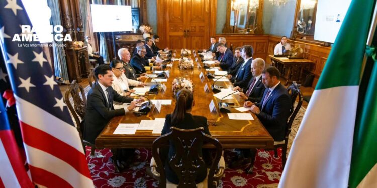 EE.UU. pide a México incrementar los esfuerzos contra el terrorismo y el narcotráfico