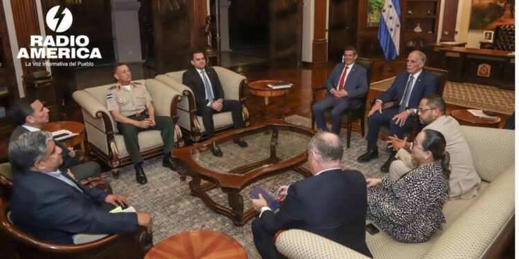 CNDS acuerda reestructuración de la estrategia de seguridad y ordena la cancelación de la Dipampco