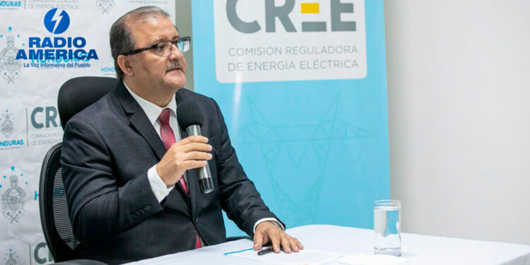 Comisionado de la CREE dice que proceso de licitación de 1,500 megavatios de energía será con tecnología abierta