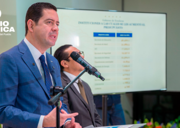 Ministro de Finanzas dice que el tema de la ENEE es mucho mayor que el déficit del país
