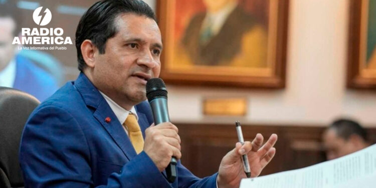 Mario Morazán asegura que legalmente no ha sido destituido del TJE