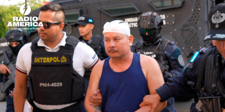 Guatemala entrega a hondureño implicado en la muerte de cinco agentes de la Dipampco