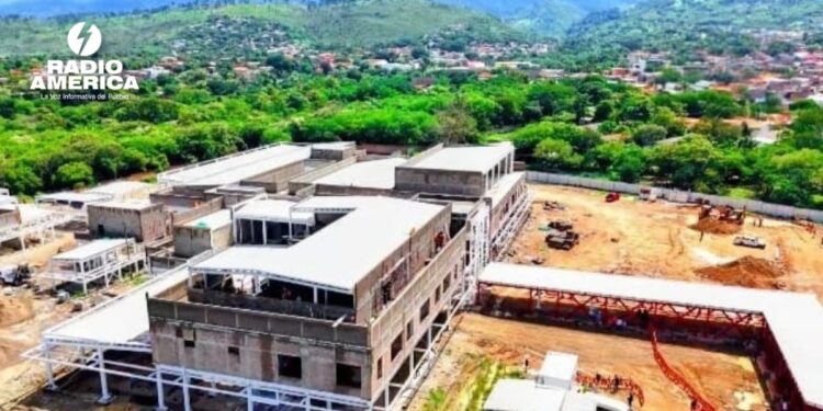 El TSC anuncia proceso de investigación en construcción de tres hospitales
