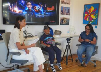 André Mejía, nuevo embajador de Próspera: el niño hondureño premiado por la NASA quiere que todos los niños de su país miren al cielo