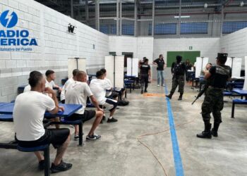 Tomás Zambrano: Se necesitan nuevos espacios en los centros penales para grupos criminales