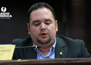 Marcos Paz anuncia que se incorporará el sistema biométrico para compra de chip telefónicos