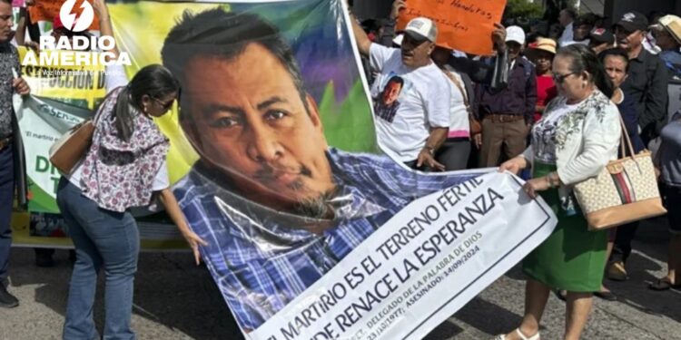 Captura de exalcalde no es suficiente, dicen hondureños sobre asesinato de ambientalista