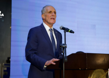 Presidente hondureño ratifica su compromiso «inquebrantable» con la libertad de prensa