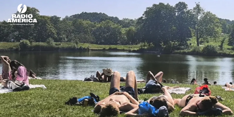Seis muertos por ahogamiento y un desaparecido en el centro de Inglaterra por ola de calor