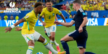 0-3. Brasil sonríe por partida doble: liderato y regreso de Neymar