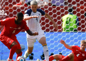1-1. Canadá empata con Bosnia y Herzegovina en el primer partido de un Mundial en su casa