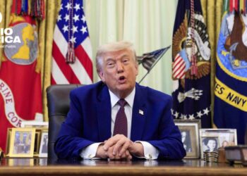Trump ordena fortalecer procesos aduaneros y endurecer control sobre importaciones