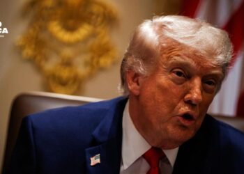 Trump descarta retirar las tropas de Irán hasta lograr "completar" la misión