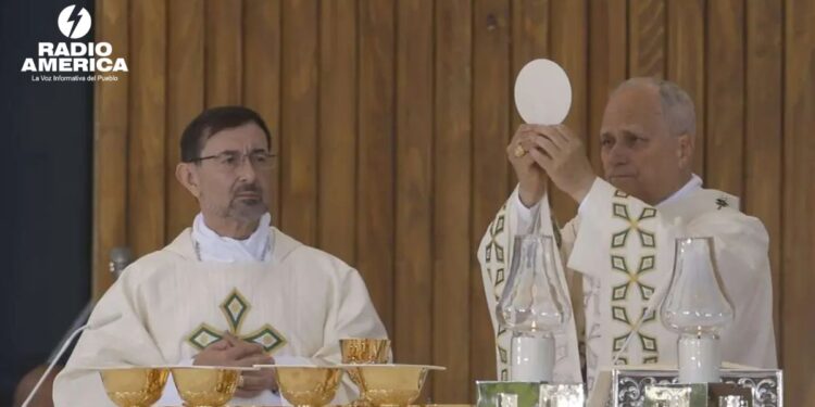 León XIV preside la procesión del Corpus Christi por las calles abarrotadas de Madrid
