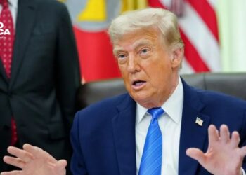 Trump anuncia que ha alcanzado un acuerdo con Irán para reabrir el estrecho de Ormuz