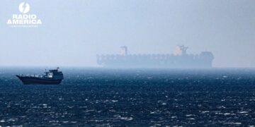 Trump asegura que barcos cargados de petróleo están empezando a salir de Ormuz