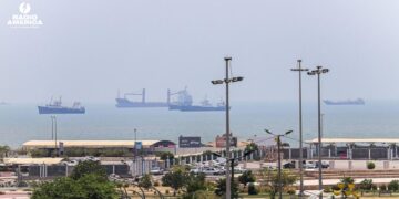 Irán anuncia el cierre del estrecho de Ormuz por los ataques de Israel en sur del LÃbano