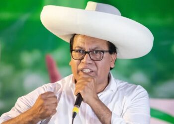 Candidato Sánchez insiste en anular el voto en el exterior que favorece a Fujimori