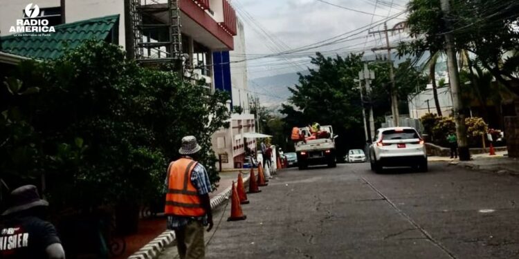 AMDC ejecutará operativos sorpresas en 38 zonas públicas por cobro ilegal de estacionamiento