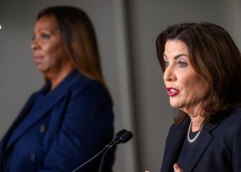 Nueva York demanda a la Administración Trump para defender leyes migratorias y policiales