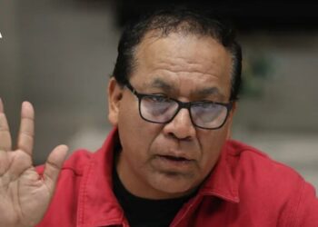 Roberto Sánchez denuncia «un fraude en desarrollo» en Perú y no reconocerá al gobierno de Fujimori