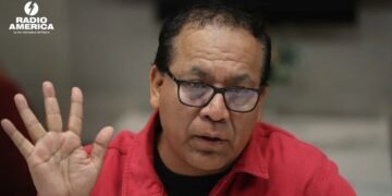 Roberto Sánchez denuncia «un fraude en desarrollo» en Perú y no reconocerá al gobierno de Fujimori