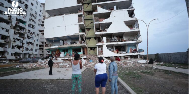 Redes sociales, el otro canal de los venezolanos para buscar a desaparecidos tras sismos