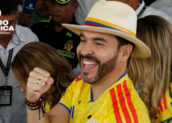 Escrutinio en Colombia avanza entre felicitaciones a De la Espriella y las dudas de Cepeda