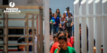 Un tribunal autoriza a Trump a reanudar las deportaciones aceleradas en todo EE.UU.