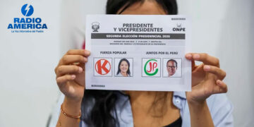 Elecciones en Perú: Concluye la votación de la segunda vuelta presidencial e inicia el escrutinio