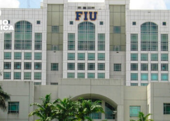 Florida prohíbe a indocumentados matricularse en sus 28 'colegios' universitarios