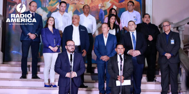 Gobierno y empresa privada anuncian alianza estratégica para el abastecimiento y mejores precios en Banasupro