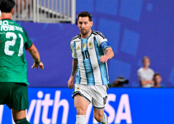 3-0. Messi, terror para Argelia y Zidane, y el campeón ratifica favoritismo