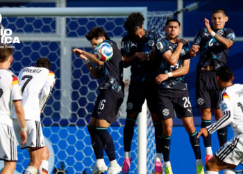 1-1. Paraguay clasifica en los penaltis y espera rival entre Francia y Suecia