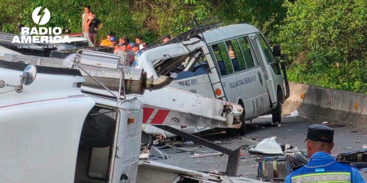 Detención judicial para conductor de grúa que causó accidente donde murieron 7 policías en cuesta El Rodeo